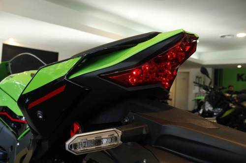 Imagen 10 de 15 de Kawasaki Ninja Zx10 R 2023 - En Stock- Tomamos Tu Usado