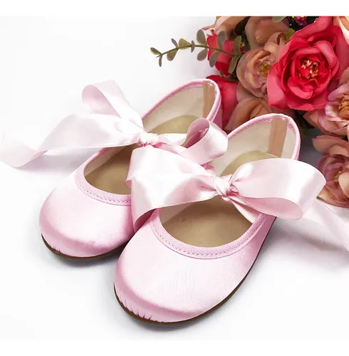 Tenis rosa com deals fita de cetim