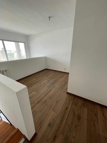 Imagen 8 de 11 de Venta - Bajo El Precio! Duplex 3 Ambientes Con Cochera !