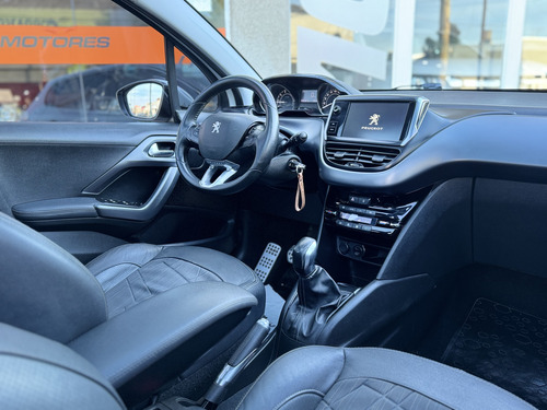 Peugeot 208 1.6 Feline Pack Cuir