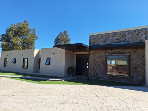 Vende Parcela Condominio La Masia