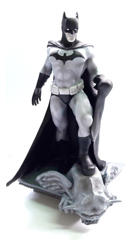 Figurine Dc Super Hero Collection Mega Batman Preto E Branco
