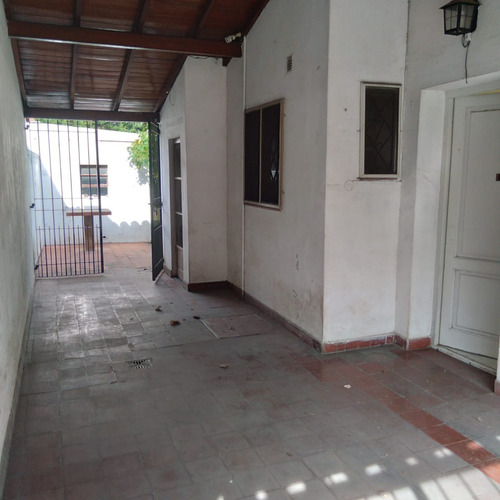 Imagen 4 de 15 de Casa 3 Ambientes, Con Garaje Para 2 Autos