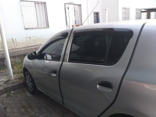 Renault Sandero 2015 1.0 16v Authentique Hi-flex 5p