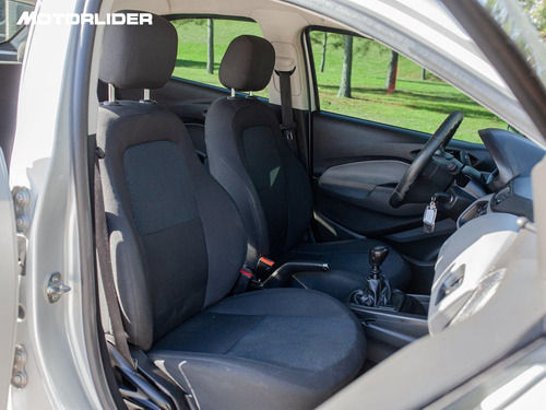 Imagen 11 de 25 de Chevrolet Onix Joy Extra Full 1.0 | Permuta / Financia