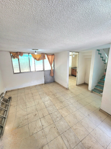 Casa En Venta En Valle De Aragón 3ra Sección, Ubicación Estratégica Y Un Precio Inmejorable.