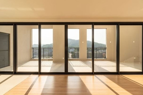 Imagem 3 de 16 de Apartamento | 01 Suíte + 01 | Alto Padrão De Acabamento | Localização Privilegiada No Coração Do Bairro Anita Garibaldi - Sa00210 - 32653578