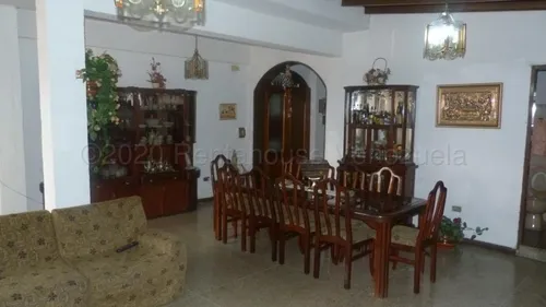 Edificio En Venta - Mls #24-5444