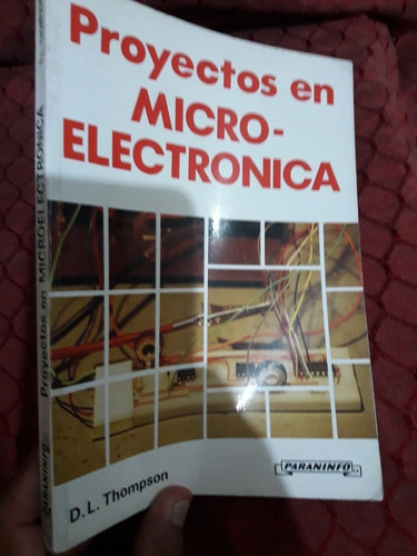Libro Proyectos En Microelectronica Thompson