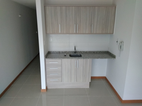 Imagen 3 de 13 de Venta Apartamento Monoambiente Con Patio Pocitos Harbor P