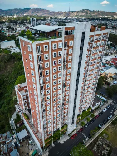 Apartamento En Renta En Zona 2 Edificio Baldone