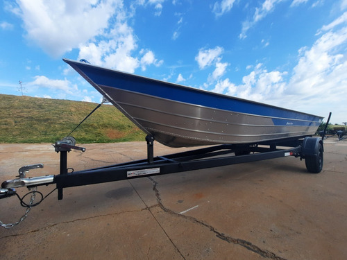 Imagem 6 de 15 de Barco De Aluminio Borda Alta 6 Metros Reboque Rodoviario