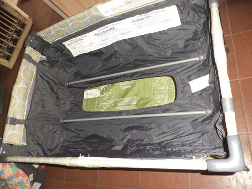 Imagen 6 de 7 de Coche, Portabebé Y Corral Marca Evenflo