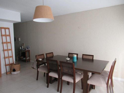 Imagen 3 de 30 de Casa - Las Lomas-jockey