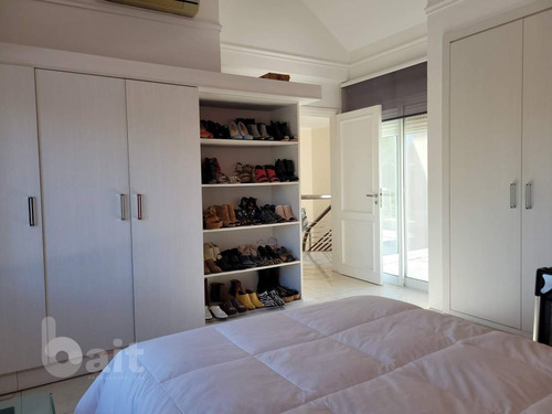 Imagen 8 de 30 de Venta Casa En Lomas De La Carolina, 4 Dormitorios, 4 Baños, Impecable Y Moderna.