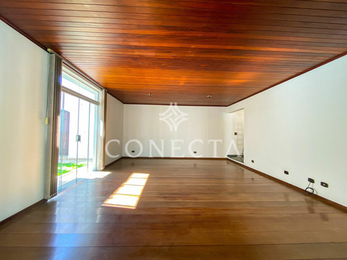 Imagem 21 de 30 de Alphaville 04 - Casa 350m² - 4 Suítes; 6 Vagas; Piscina; Espaço Gourmet Com Churrasqueira; Amplo Living - Cncd904