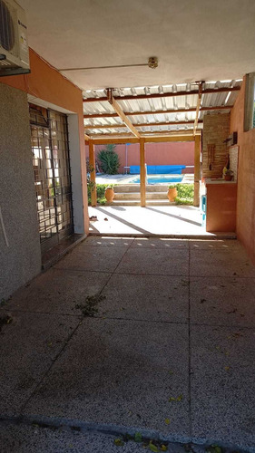 Casa 3 Dorm.2 Baños C/piscina(climatizada Bomba Calor)
