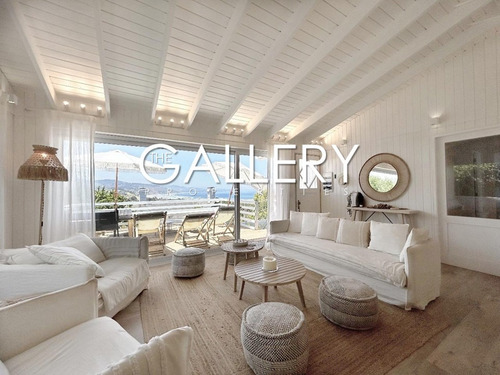 Casa En Cachagua Recién Remodelada Con Vista Al Mar