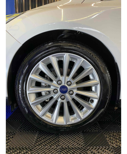 Ford Focus 2.0 TITANIUM FASTBACK 16V FLEX 4P POWERSHIFT