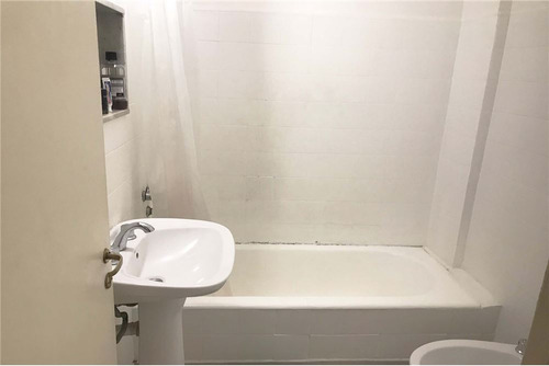 Venta Departamento De 2 Ambientes - Recoleta