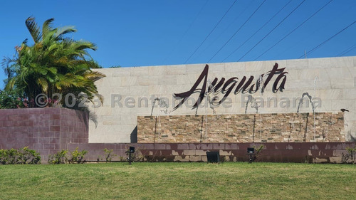 Venta De Casa De 200 M2 En Ph Augusta, Brisas Del Golf 23-9640