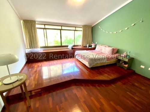Pent House En Venta, En Santa Rosa De Lima, Mls #24-22244