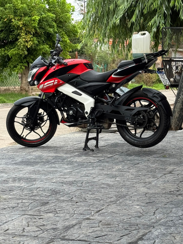 Rouser Ns160 Modelo 2022 Titular Vtv 10.700kl Todo Al Día