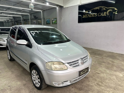 Volkswagen Fox 1.6 Plus Total Flex 5p