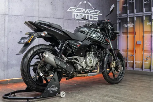 Bajaj Pulsar Ss 220 2016