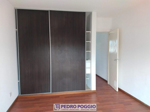 Imagen 8 de 20 de Casa Triplex En La Florida