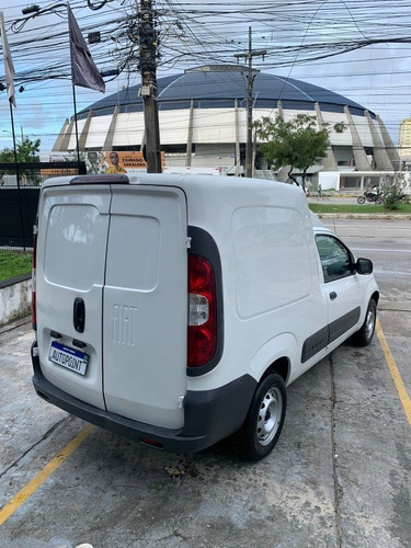 Imagem 10 de 14 de Fiat Fiorino 2019 1.4 Hard Working Flex 4p