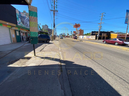 La-320 Zona Norte Local Comercial Av. 15 Las Delicias