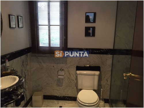 Imagen 17 de 30 de Exclusiva Casa En Laguna De Diario, Primera Calidad!! Pinares, Punta Del Este