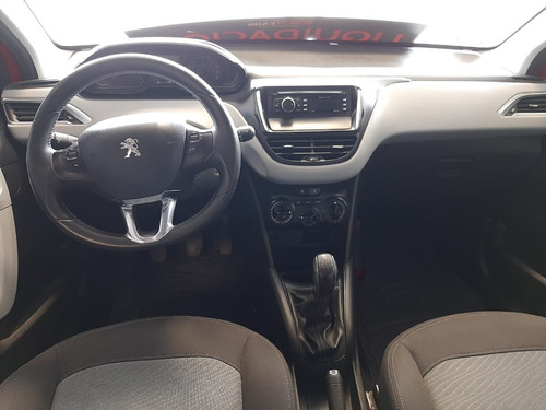 Peugeot 208 Allure 1.5 Sedan