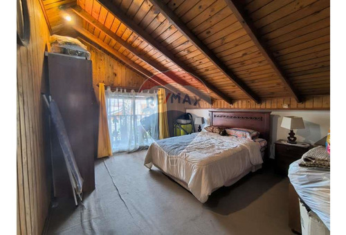 Venta De Amplia Y Cómoda Casa En Maipú