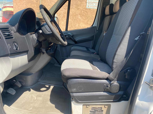 Volkswagen Crafter 2.0 Chasis 5 Ton Lwb Mt 2013