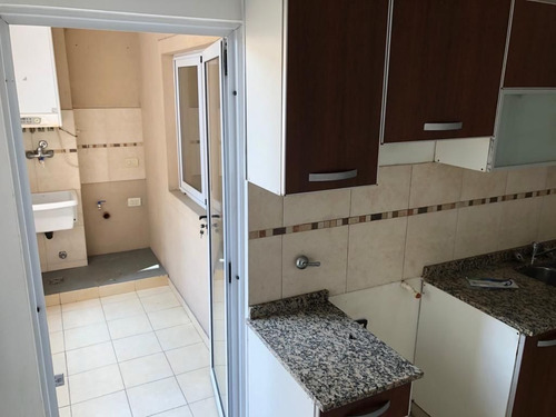 Imagen 9 de 24 de Nuevo Precio - Depto 3 Amb - C/ Cochera Desc. Y Balcon - Excelente Ubicacion -