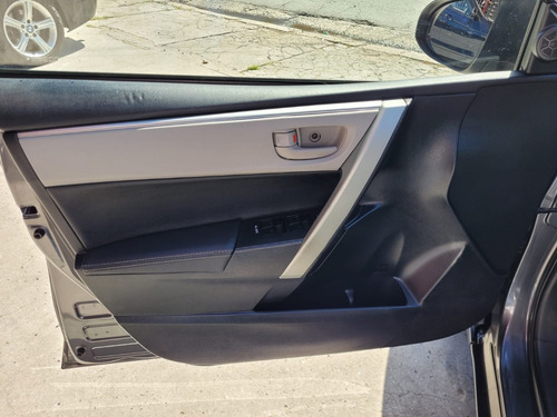 Imagem 10 de 12 de Corolla Xei 2.0 Automático C/ Baixo Km