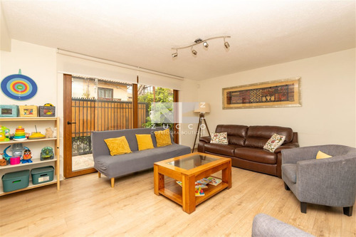 Completamente Remodelada / Alto Las Condes