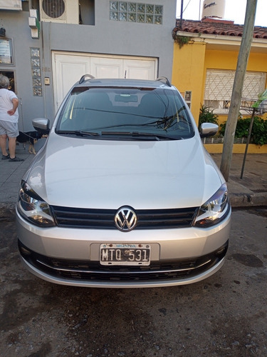 Volkswagen Suran 1.6 Imotion Highline