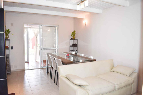 Vendo Duplex 4 Dorm Housing Los Boulevares