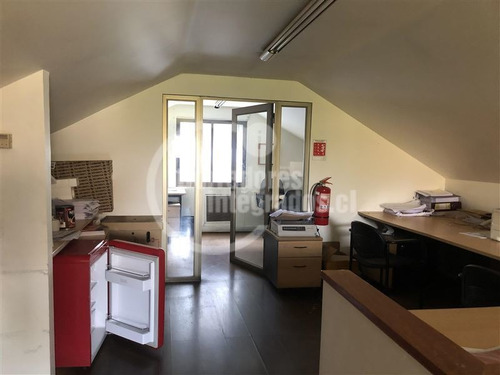 Imagen 9 de 13 de Casa En Venta De 5 Dorm. En Providencia