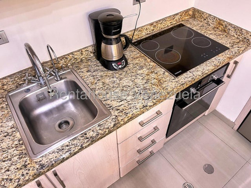 Espectacular Apartamento Remodelado En Venta En El Marques - Mls #25-18331 -jca