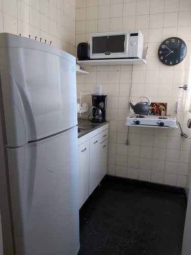 Imagen 9 de 13 de Monoambiente Impecable Con Balcón Interno Seguridad 24 Hs
