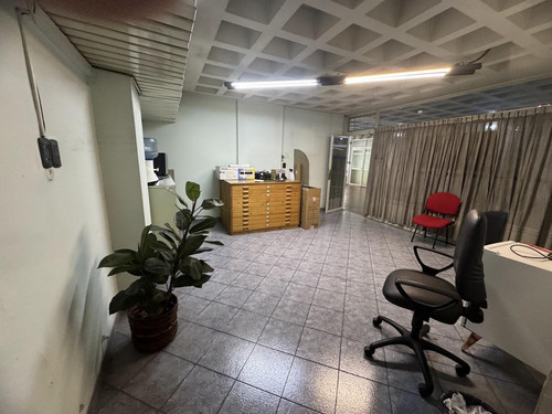 Venta 2 Oficinas Contiguas En Galeria Argenta