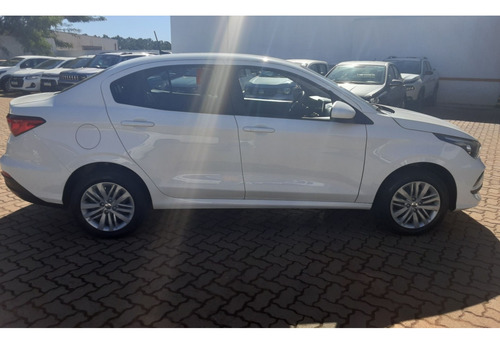 Fiat Cronos 1.3 FIREFLY FLEX DRIVE MANUAL