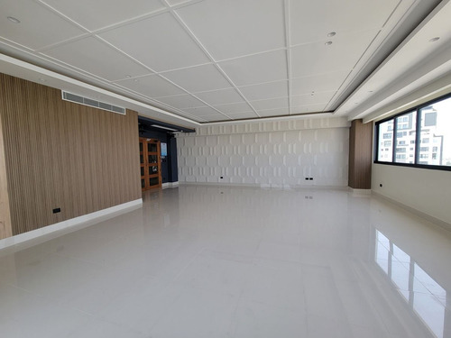 Alquilo Apartamento 1 Habitación Con Lb, Serralles