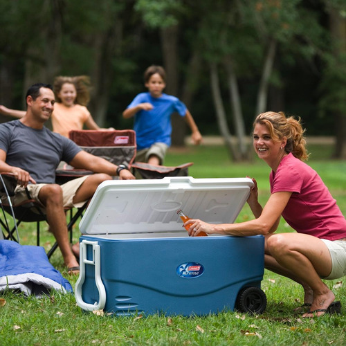 Imagen 3 de 3 de Conservadora Coleman Xtreme 100qt C/r Blue Coleman