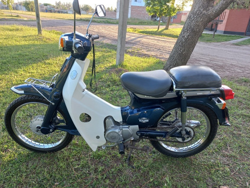 Imagen 4 de 8 de Honda C90