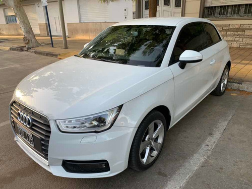 Audi A1 1.4 Ambition Tfsi 122cv Stronic 2015